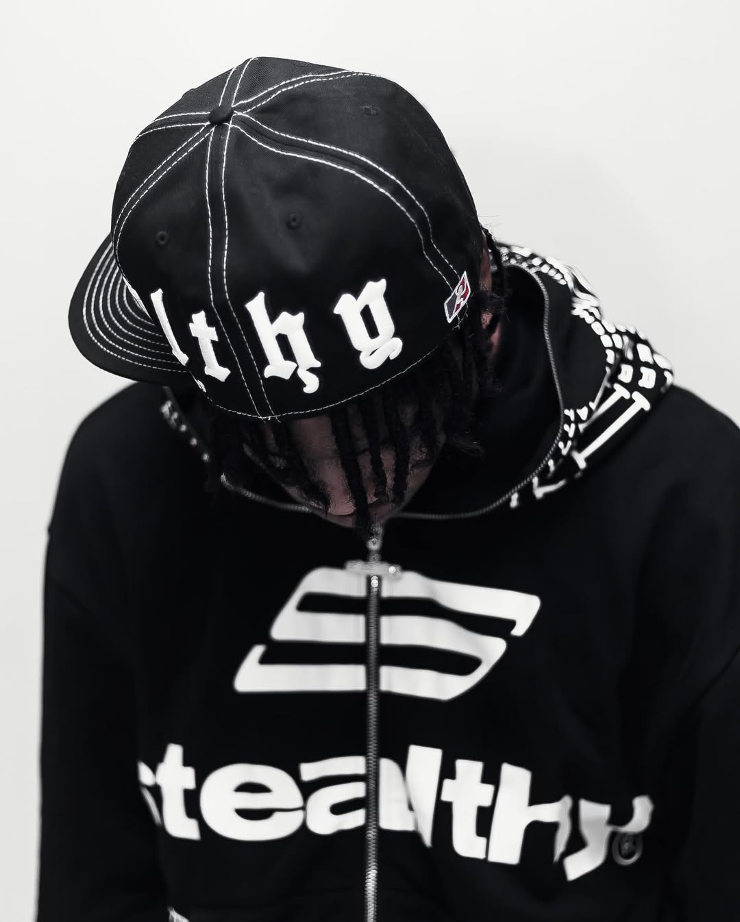 Stealthy fitted cap